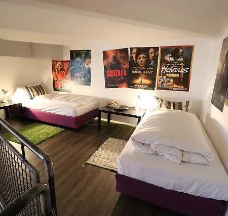 Апартаменты The 5 Lofts